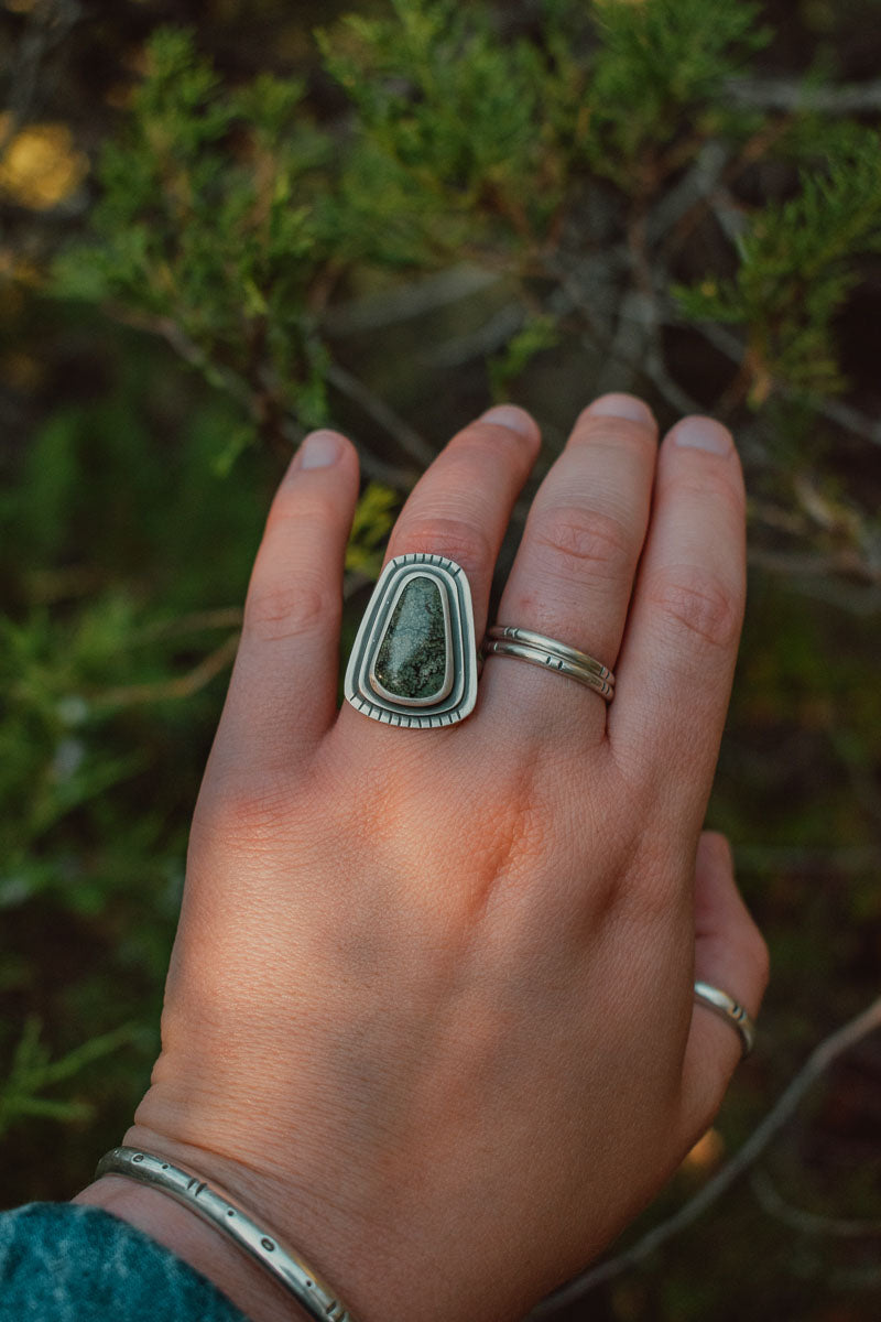 Turquoise Trapezoid Ring - Size 6.5