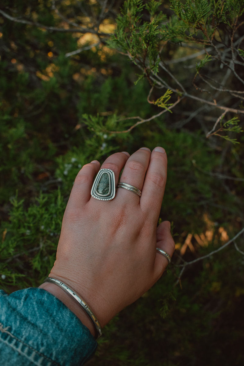 Turquoise Trapezoid Ring - Size 6.5