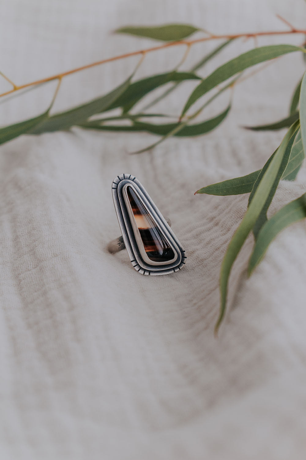 Tall Triangle Montana Agate Ring - Size 7