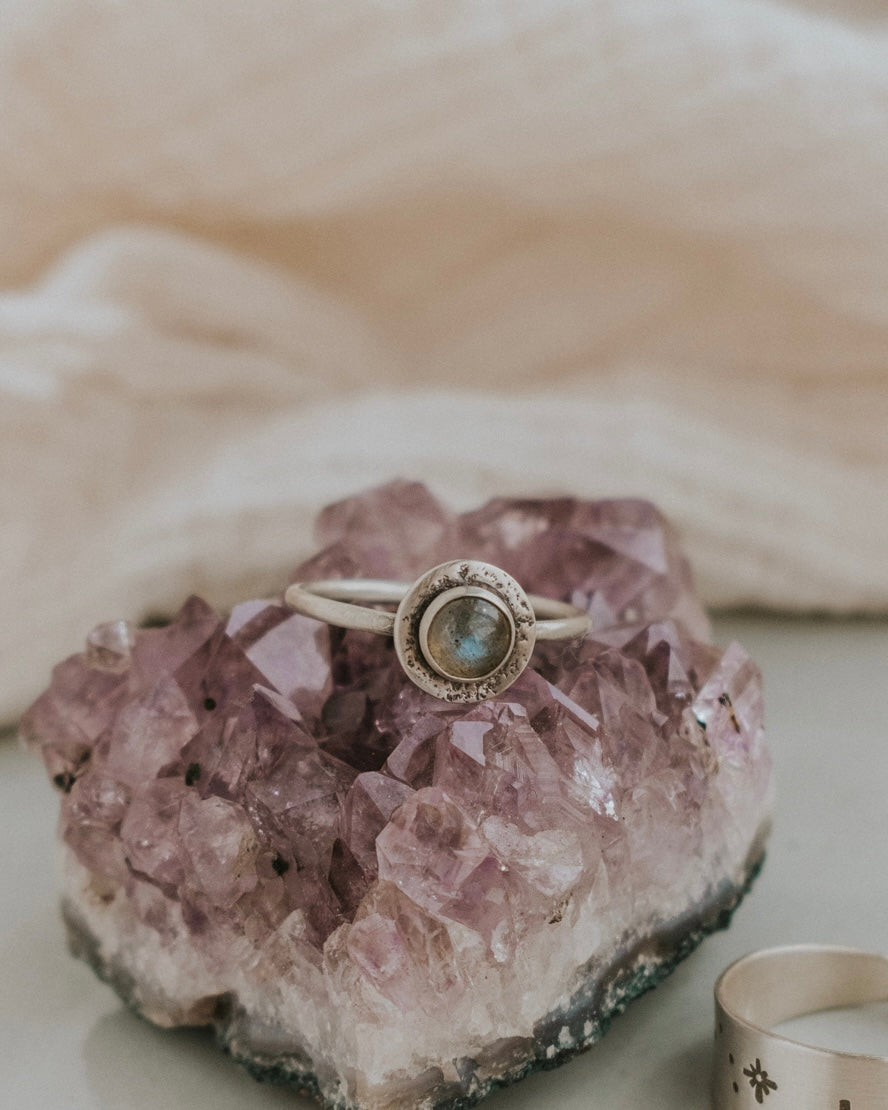 Stone Stacking Ring with Labradorite - one left in size 6!