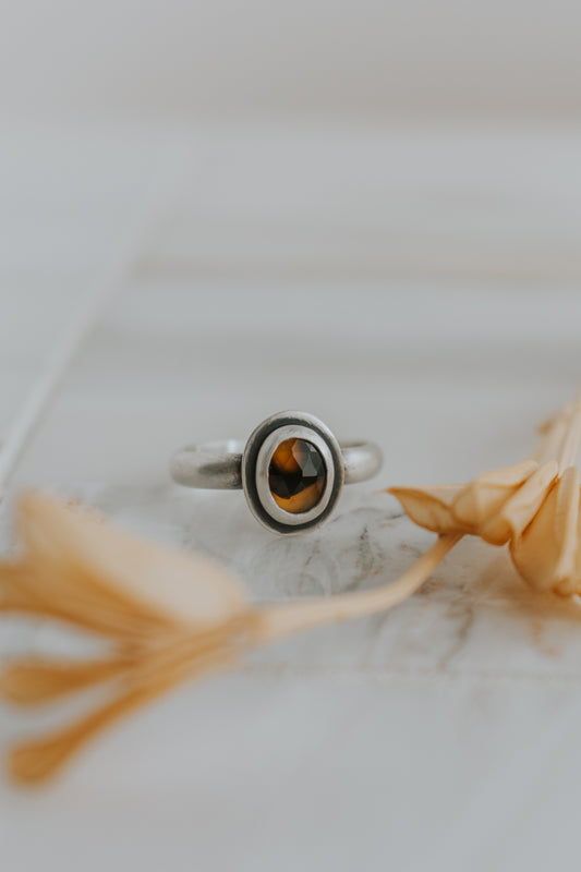 Dainty Montana Agate Ring A - Size 6